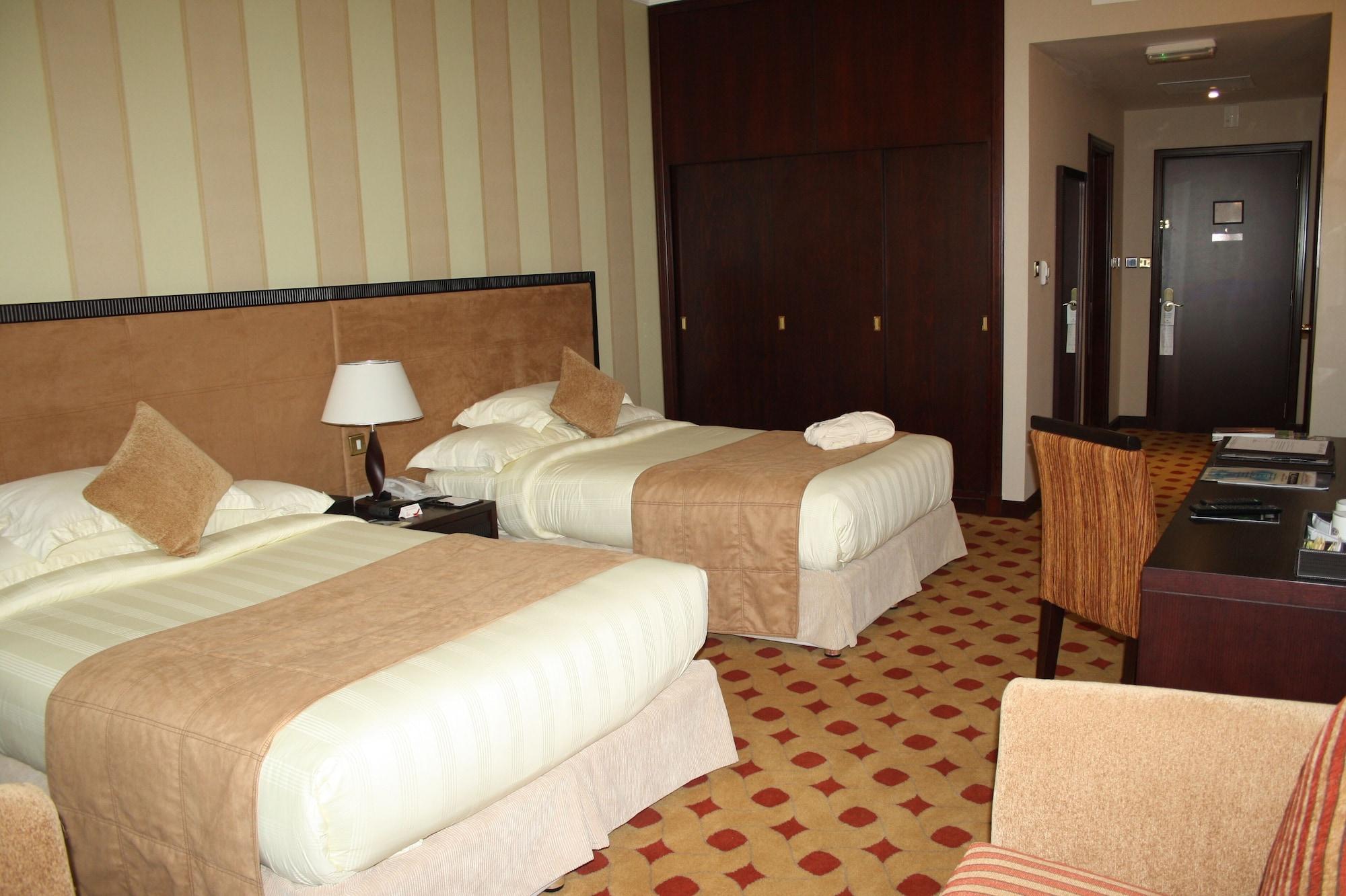 Grand Continental Hotel อาบูดาบี ภายนอก รูปภาพ