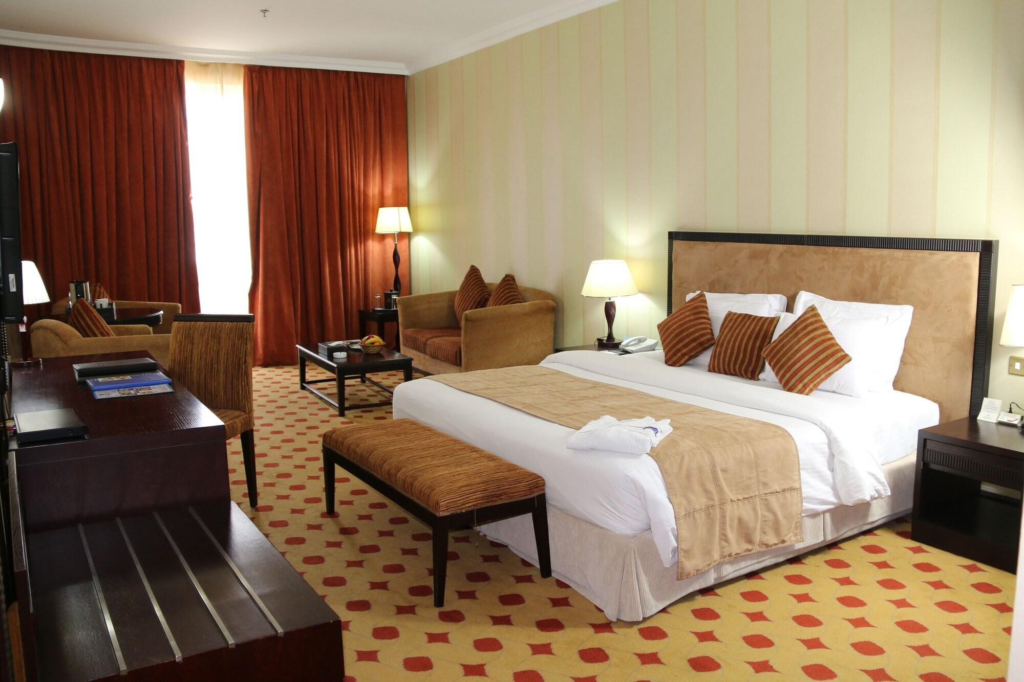 Grand Continental Hotel อาบูดาบี ภายนอก รูปภาพ